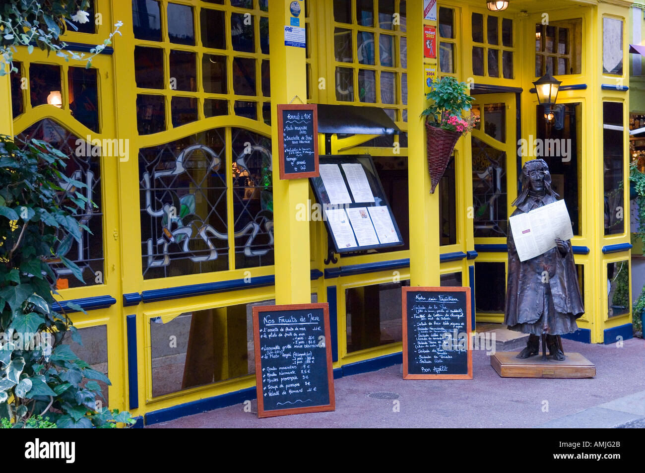 Honfleur restaurant in Normandy France Stock Photo Alamy