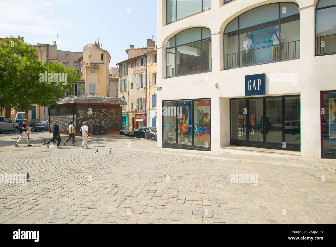 The aix en provence region hi-res stock photography and images - Alamy