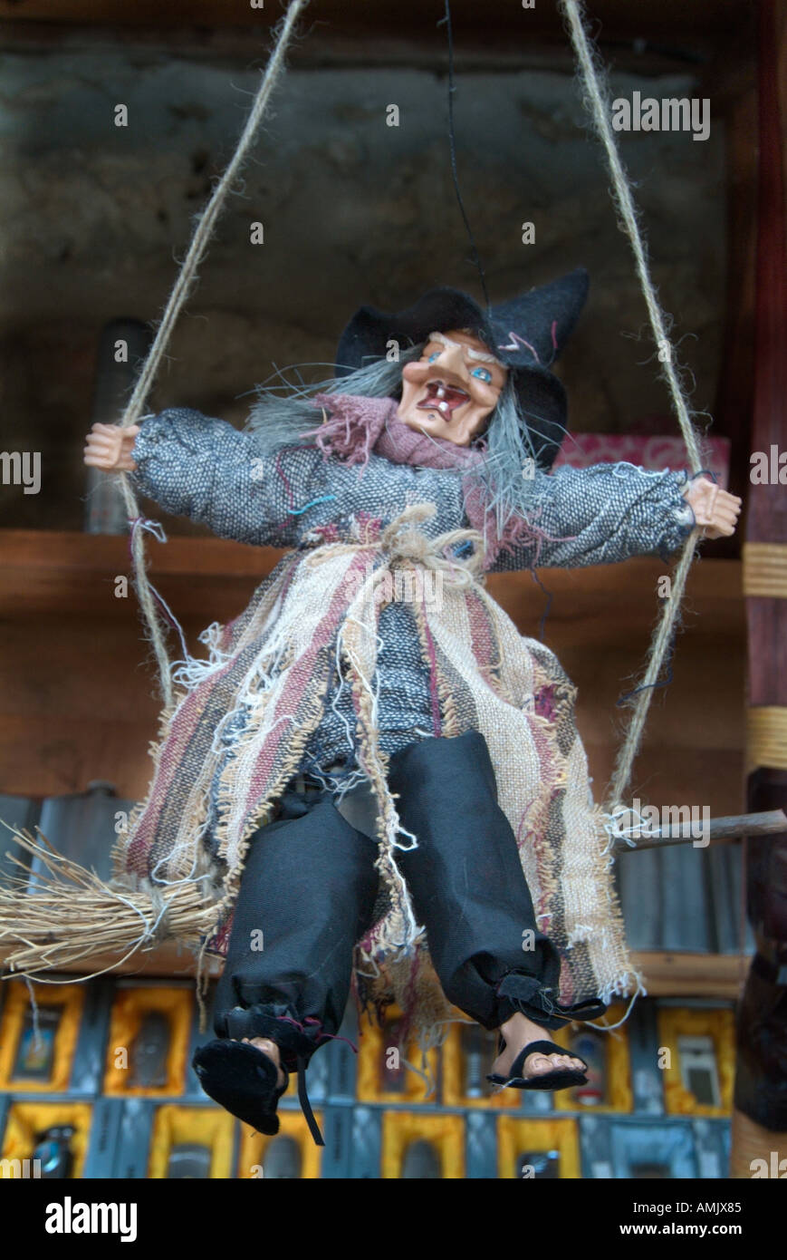 Puppet face paint hi-res stock photography and images - Alamy