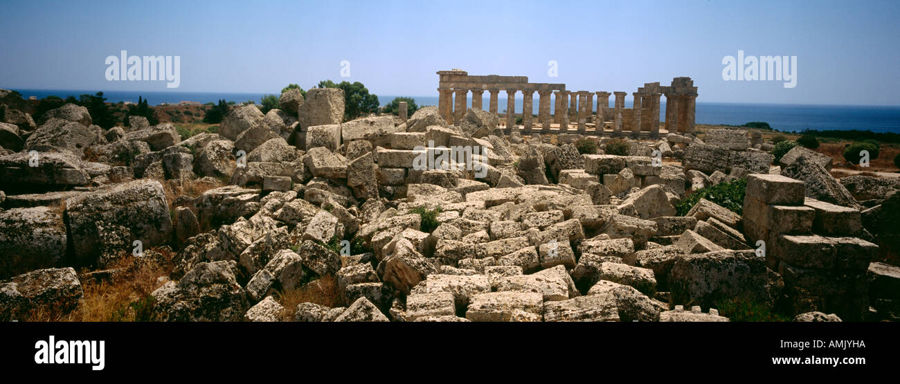 Selinunte temple g hi-res stock photography and images - Alamy