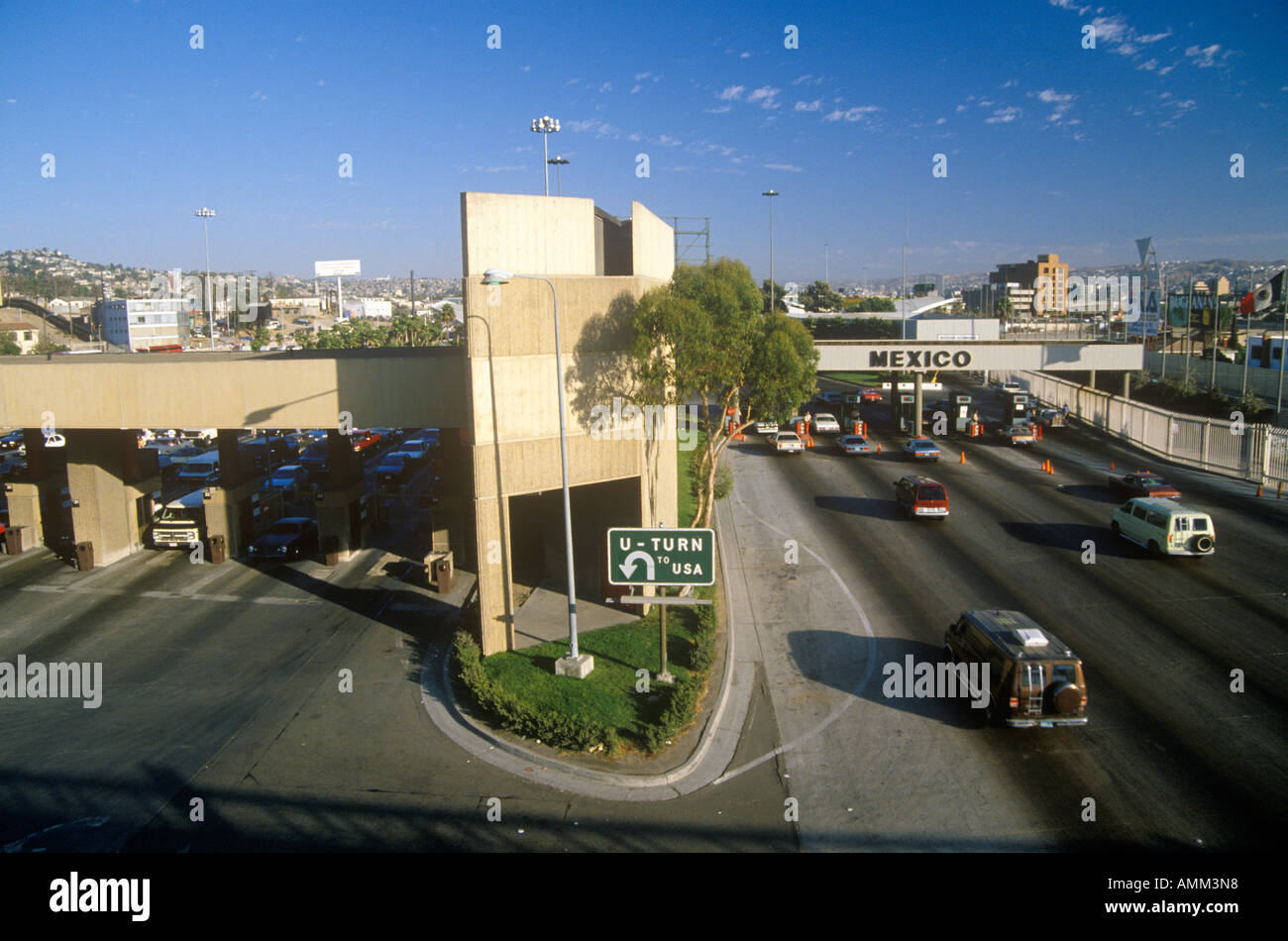 USA Mexico border in San Diego CA facing Tijuana Stock Photo Alamy