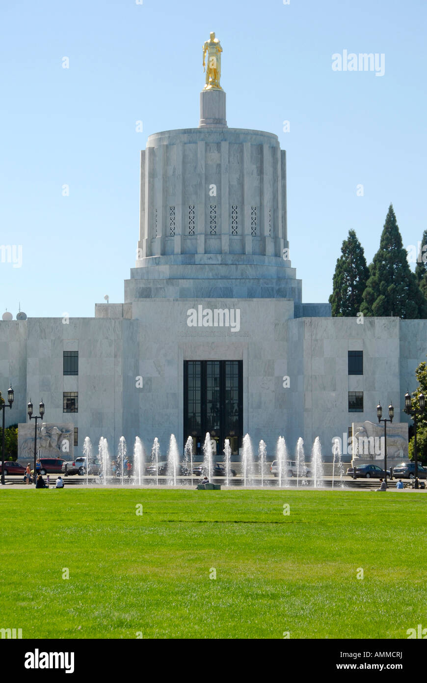 The State Capitol build at Salem Oregon Stock Photo Alamy