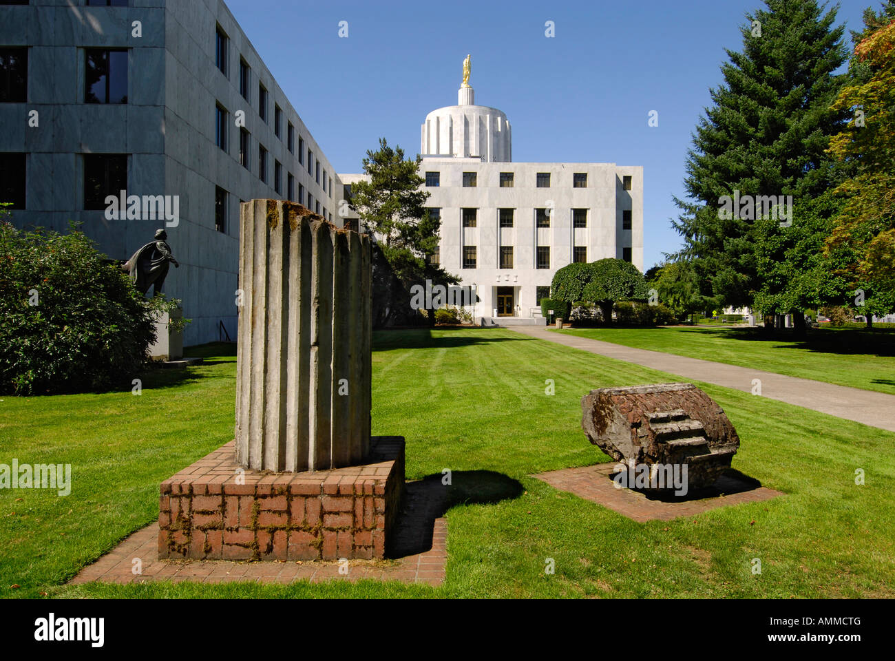 The State Capitol build at Salem Oregon Stock Photo Alamy