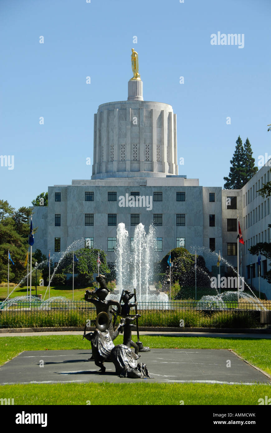 The State Capitol build at Salem Oregon Stock Photo - Alamy