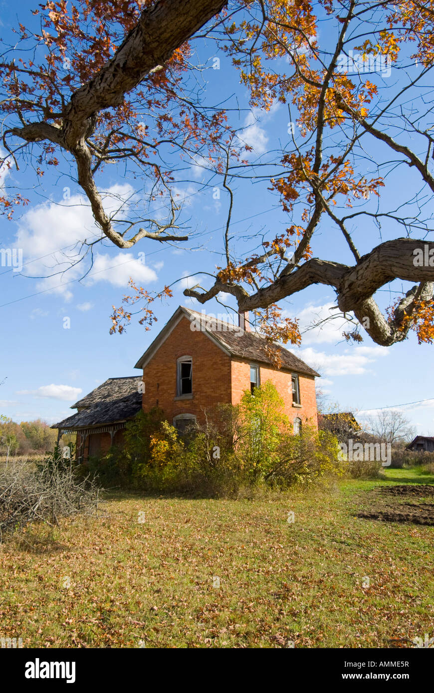 Old Abandoned House During Autumn Fall Colors Near Sandusky Ohio