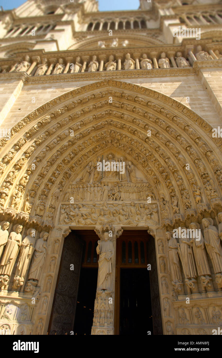 Gothic architecture of the facade of Notre Dame Cathedral, Paris Stock Photo