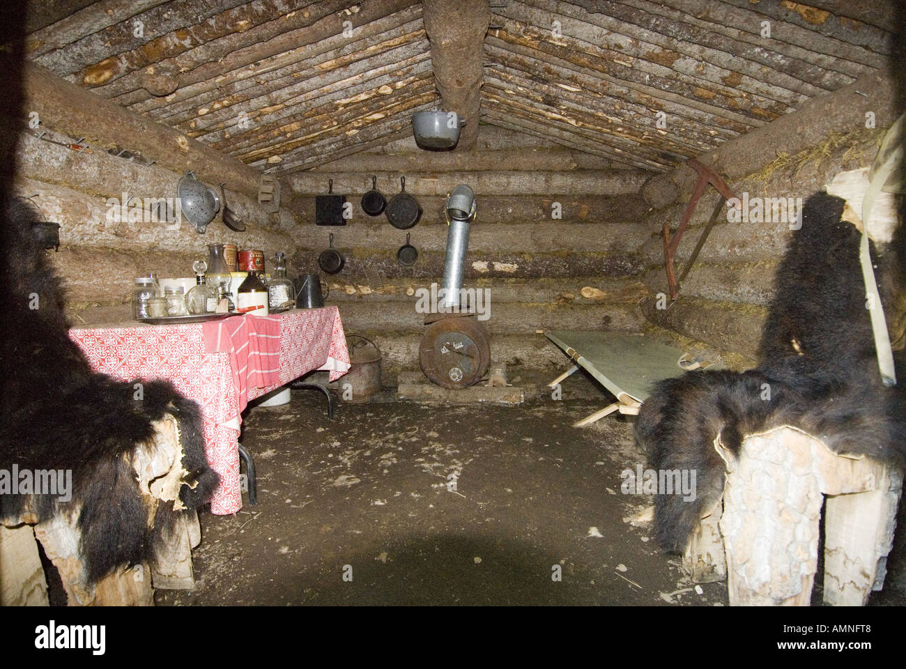 Trappers Cabin Stock Photos Trappers Cabin Stock Images Alamy