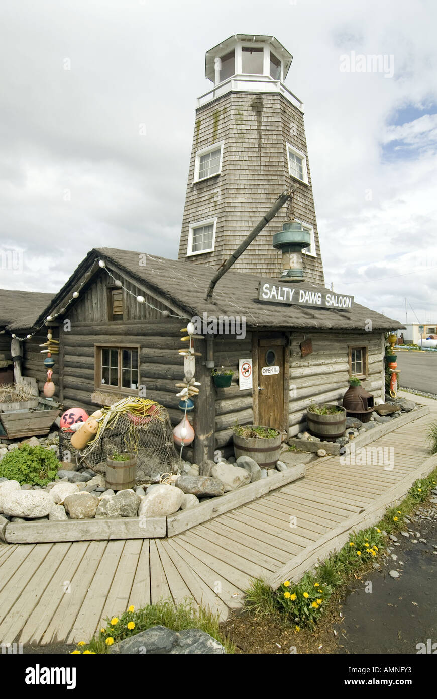 ALASKA HOMER OUTDOOR VIEW OF THE FAMOUS SALTY DOG TAVERN HOMER SPIT Stock Photo