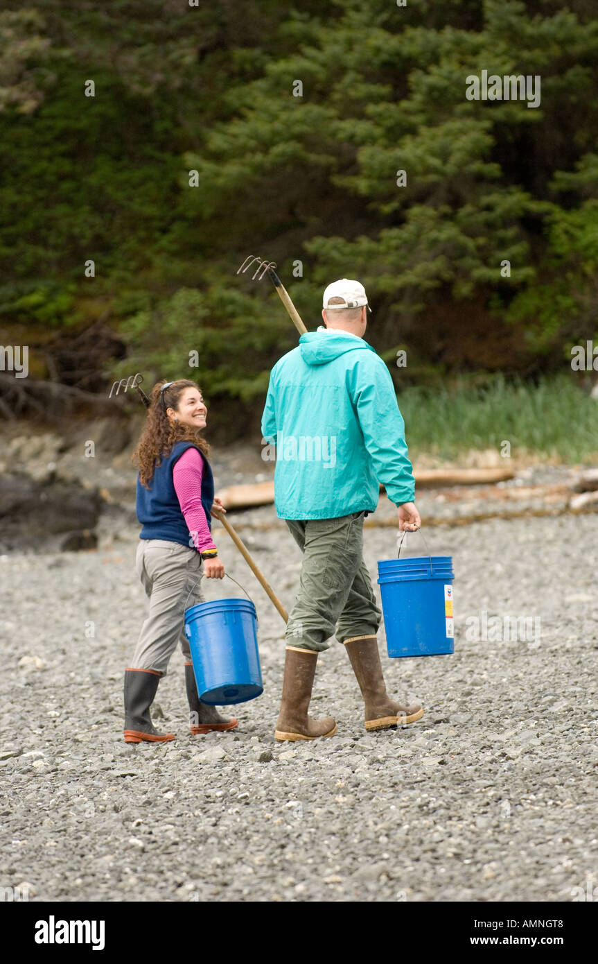 Clam digging hires stock photography and images Alamy