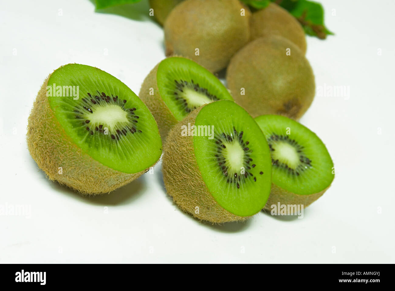 Kiwis plant hi-res stock photography and images - Alamy