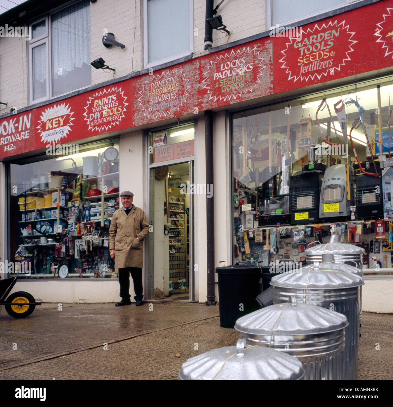 Independent Hardware Store High Resolution Stock Photography and Images