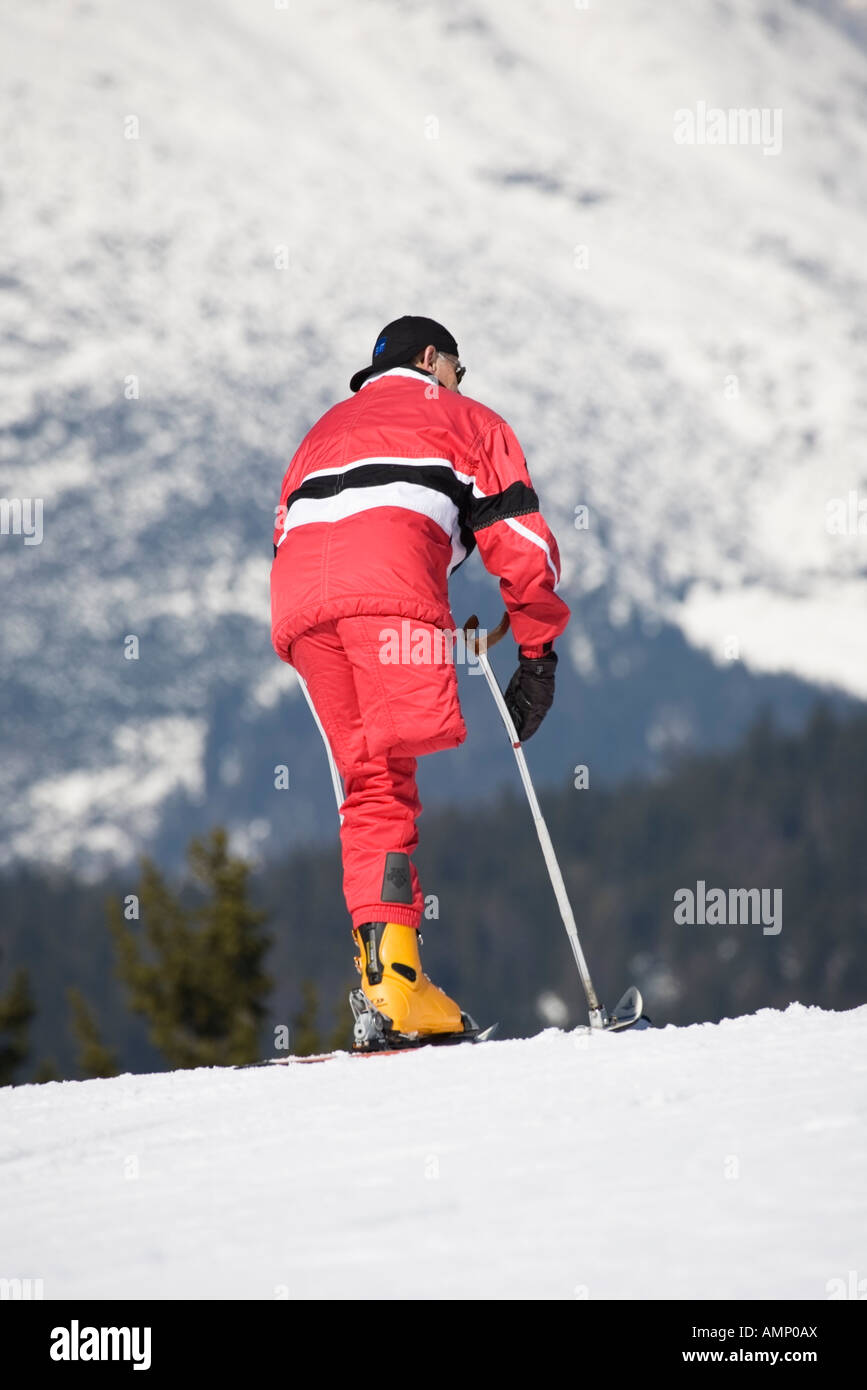 Amputee one leg skiing hires stock photography and images Alamy