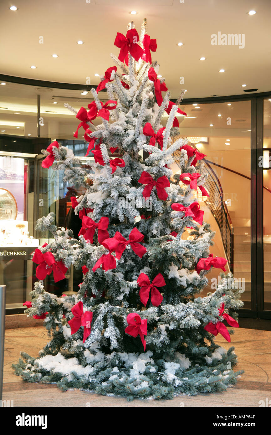 store front Christmas tree Bahnhofstrasse Zurich Stock Photo Alamy