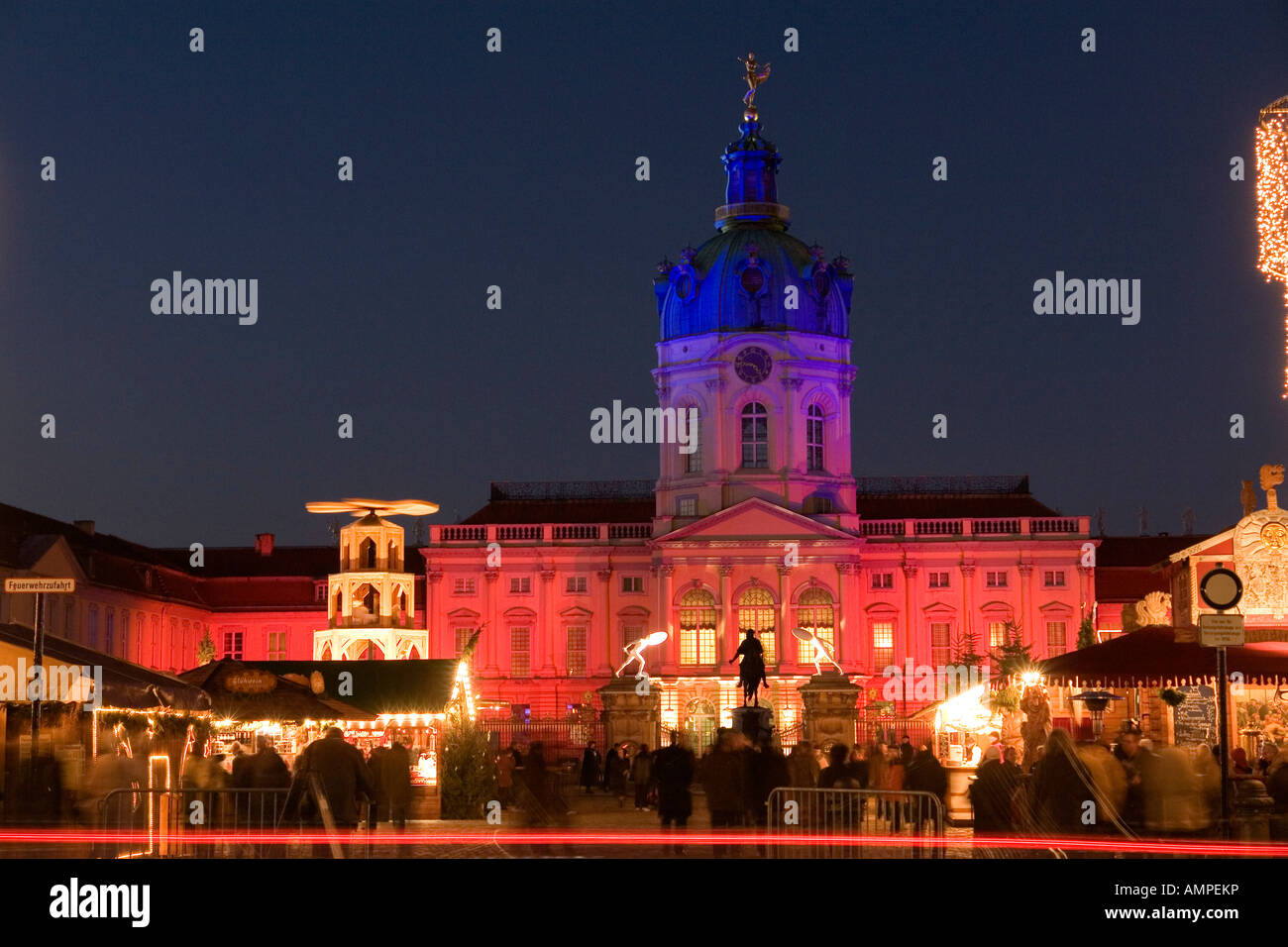 Germany Capital Berlin The first Christmas market in front of the illuminated Charlottenburg Palace the summer residence of the Stock Photo