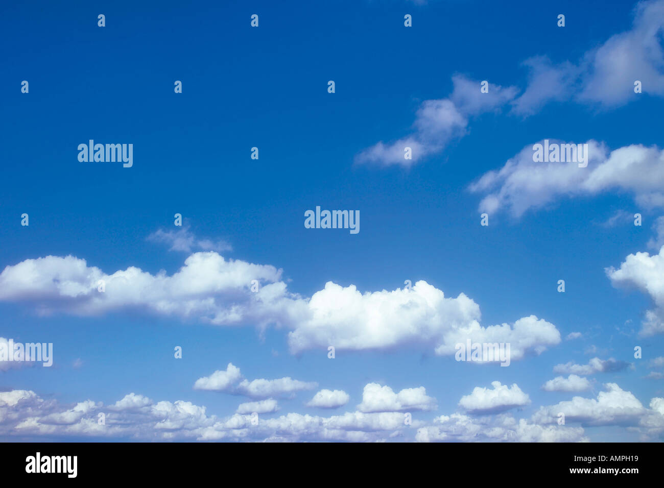 Cloudy blue sky clouds hi-res stock photography and images - Alamy