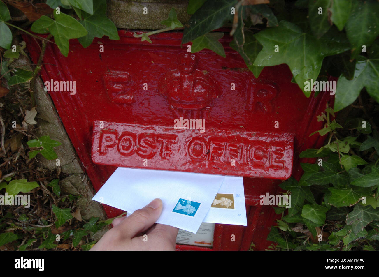Rural letter box hires stock photography and images Alamy