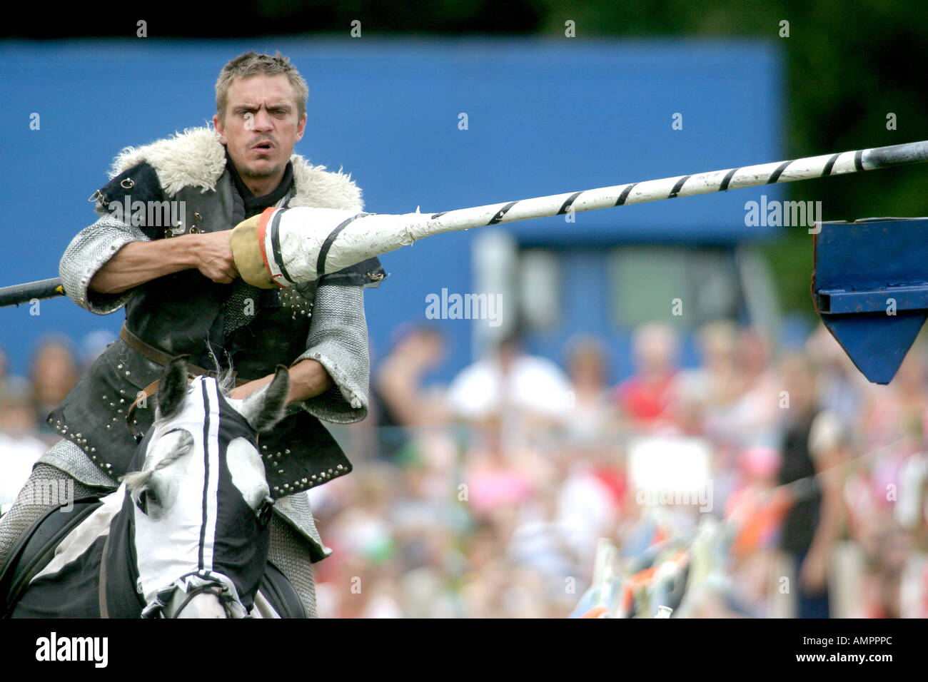 6th August 2006 Robin Hood Festival the joust Tilting the quintain