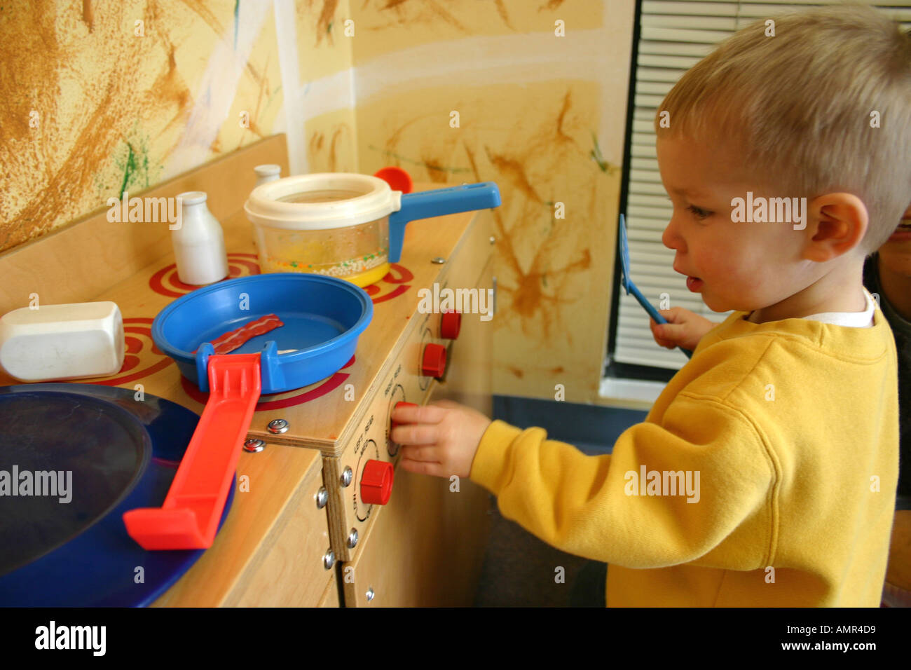 pretend play cooking