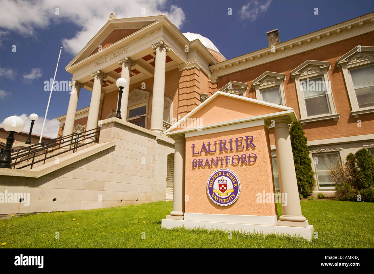 Canada, Ontario, Brantford, Public Library spring 2004 Stock Photo