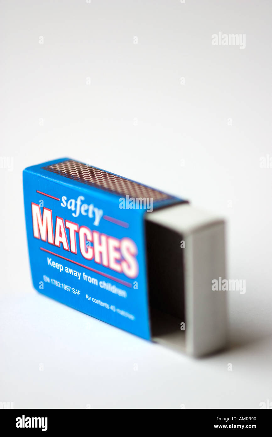 Empty box matches hires stock photography and images Alamy
