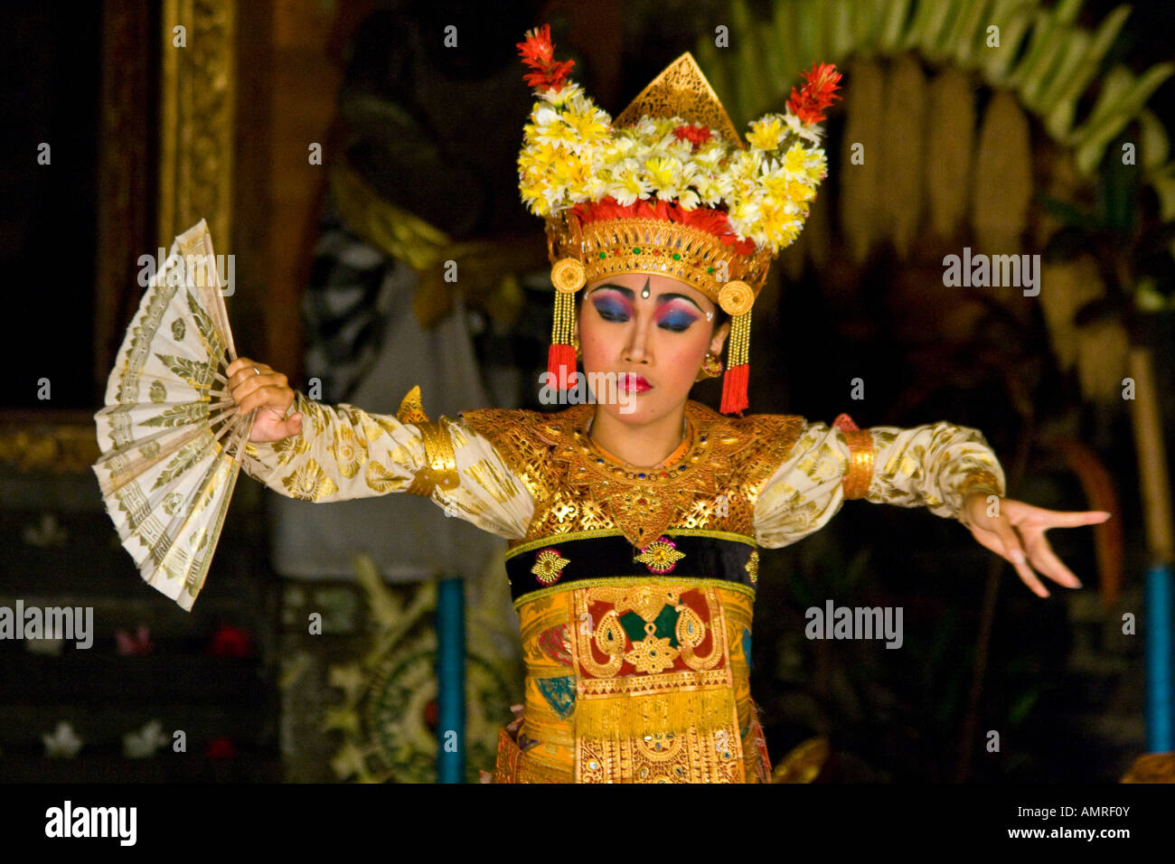 Woman Dancing Legong Trance Performance Ubud Palace Bali Indonesia ...