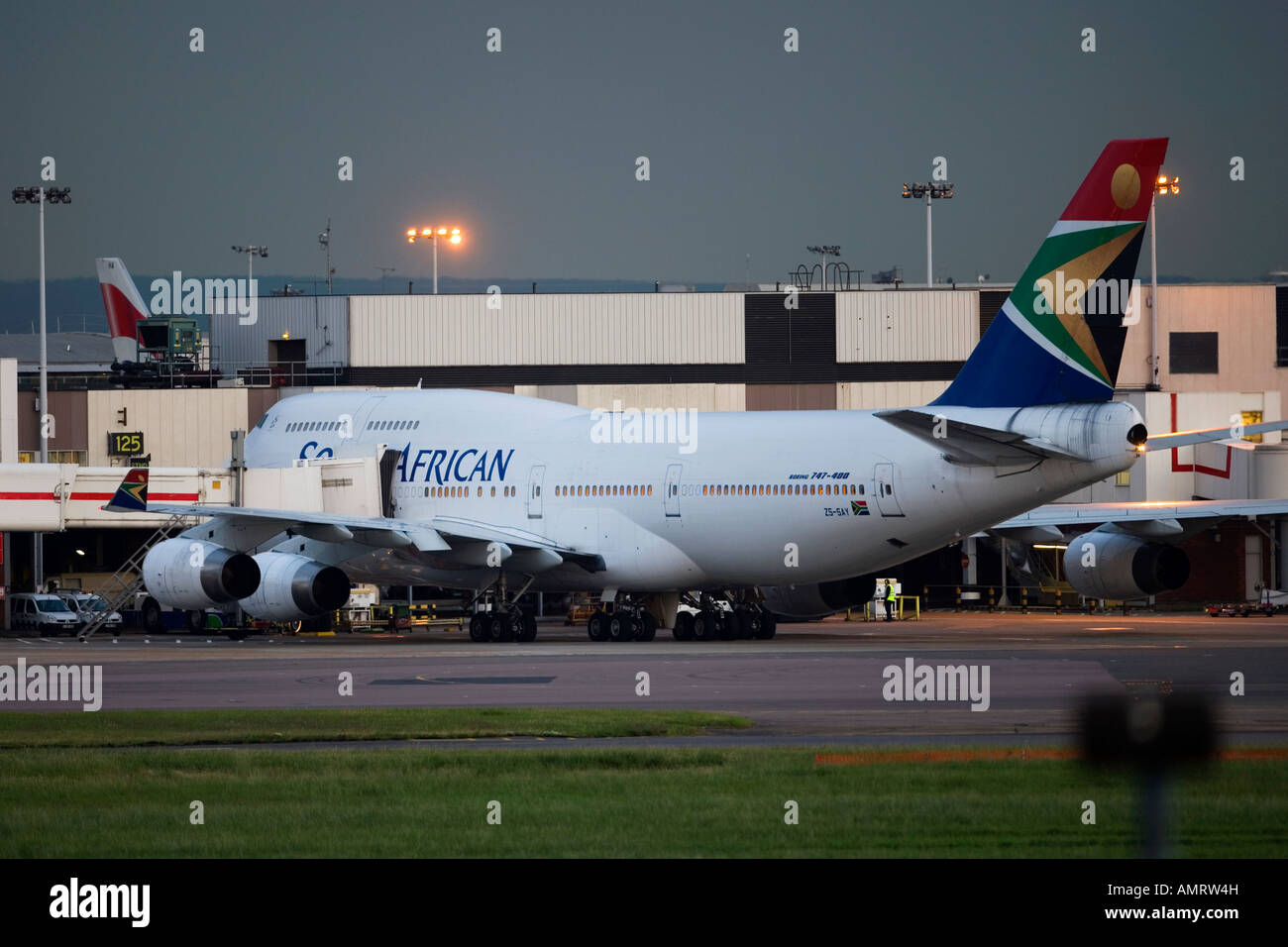 South African Boeing 747 At London Heathrow LHR Airport Stock Photo Alamy