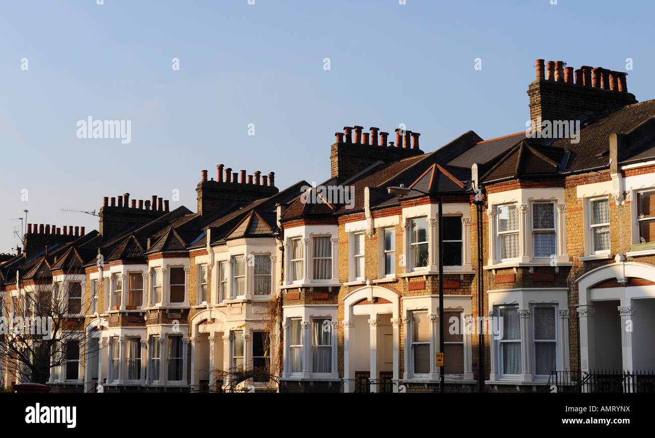Victorian London Street Houses Stock Photos & Victorian London Street