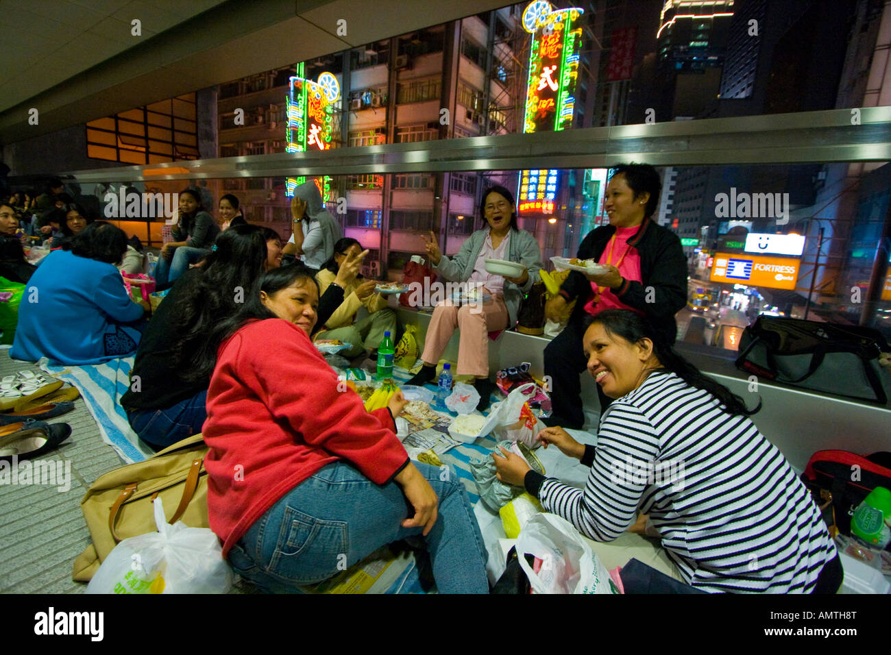 Filipina Amahs in Central on Sunday their Day Off Hong Kong SAR Stock Photo