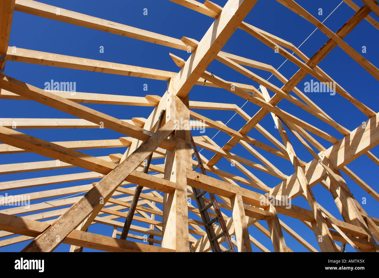 Truss Bracing Stock Photos & Truss Bracing Stock Images - Alamy