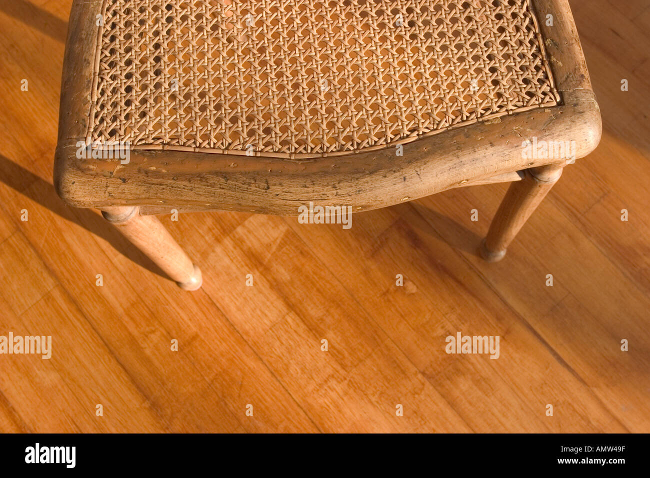 straw bottom chairs