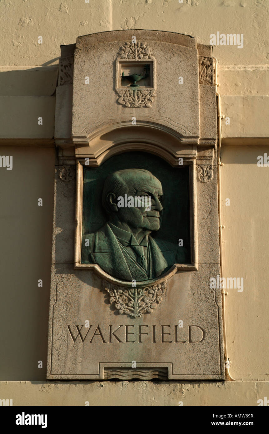 Memorial to Viscount Wakefield, 41 Trinity Square, London Stock Photo