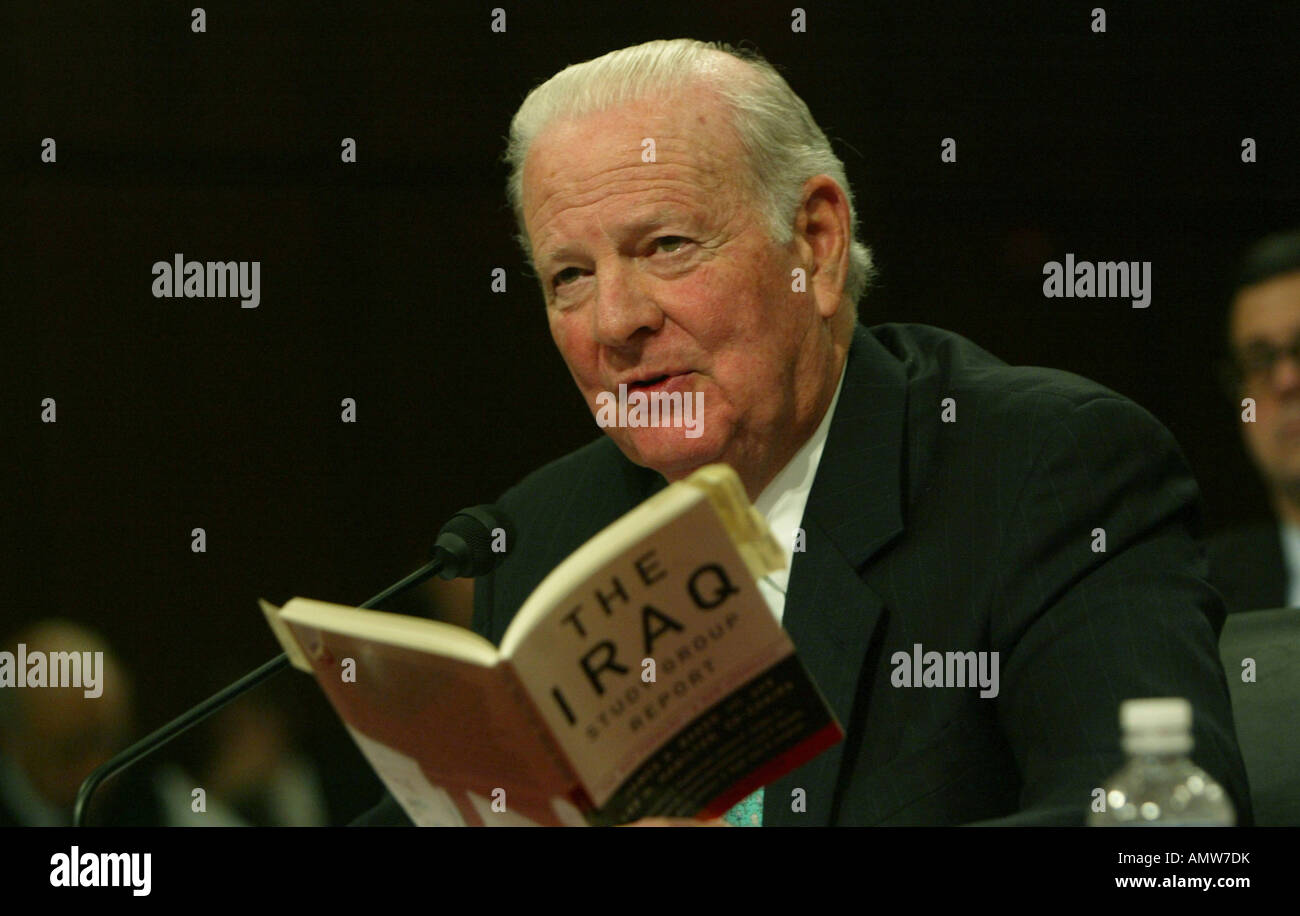 Former Secretary of State James A Baker III, testify before the Senate Foreign Relations Committee on Alternative Plans on Iraq Stock Photo