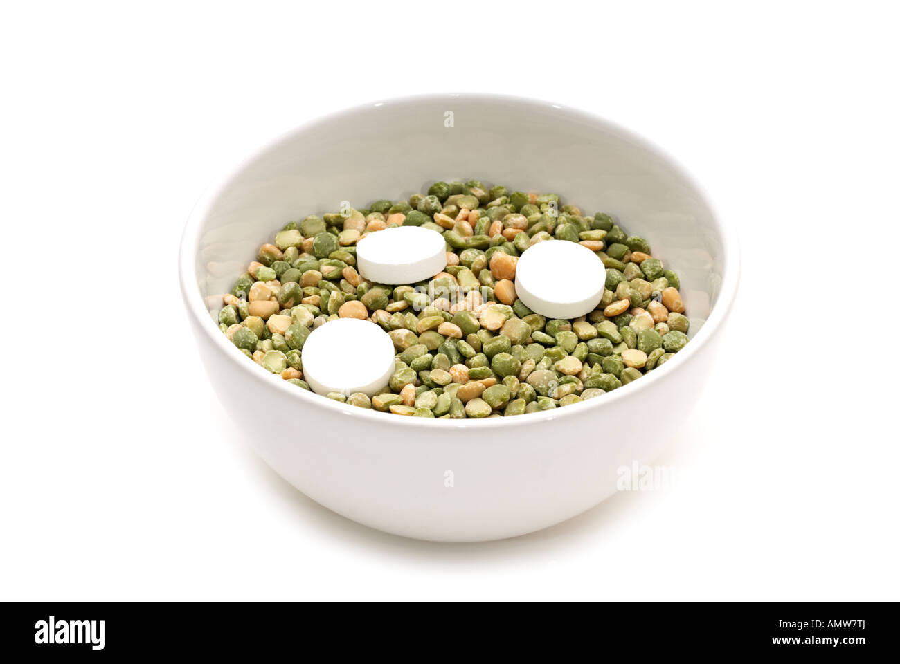 Dried split peas and bicarbonate soda Stock Photo Alamy