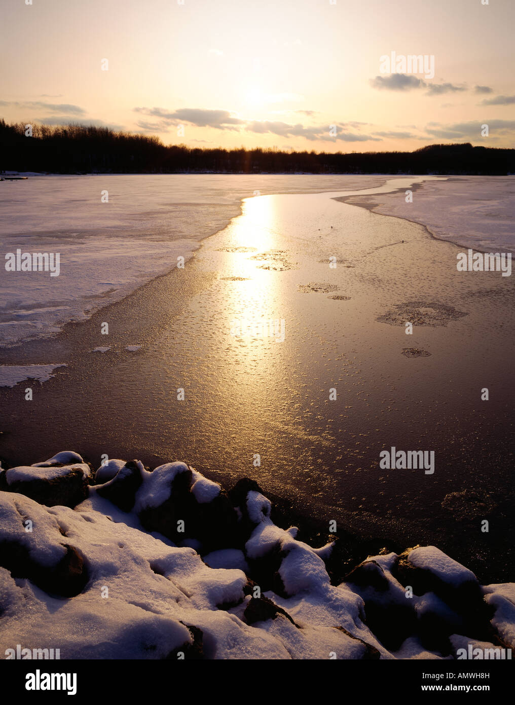 3000 Acre Lake Arthur In Moraine State Park,Restored Coal Oil & Gas