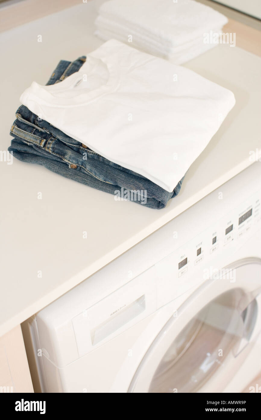 Laundry interior hi-res stock photography and images - Alamy