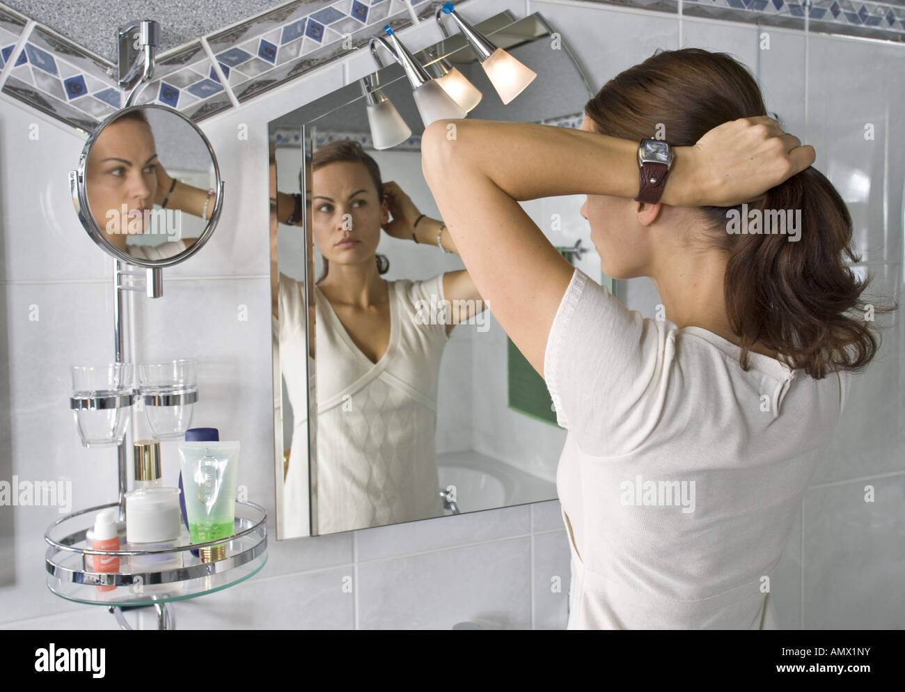 Side plait in hair hires stock photography and images Alamy