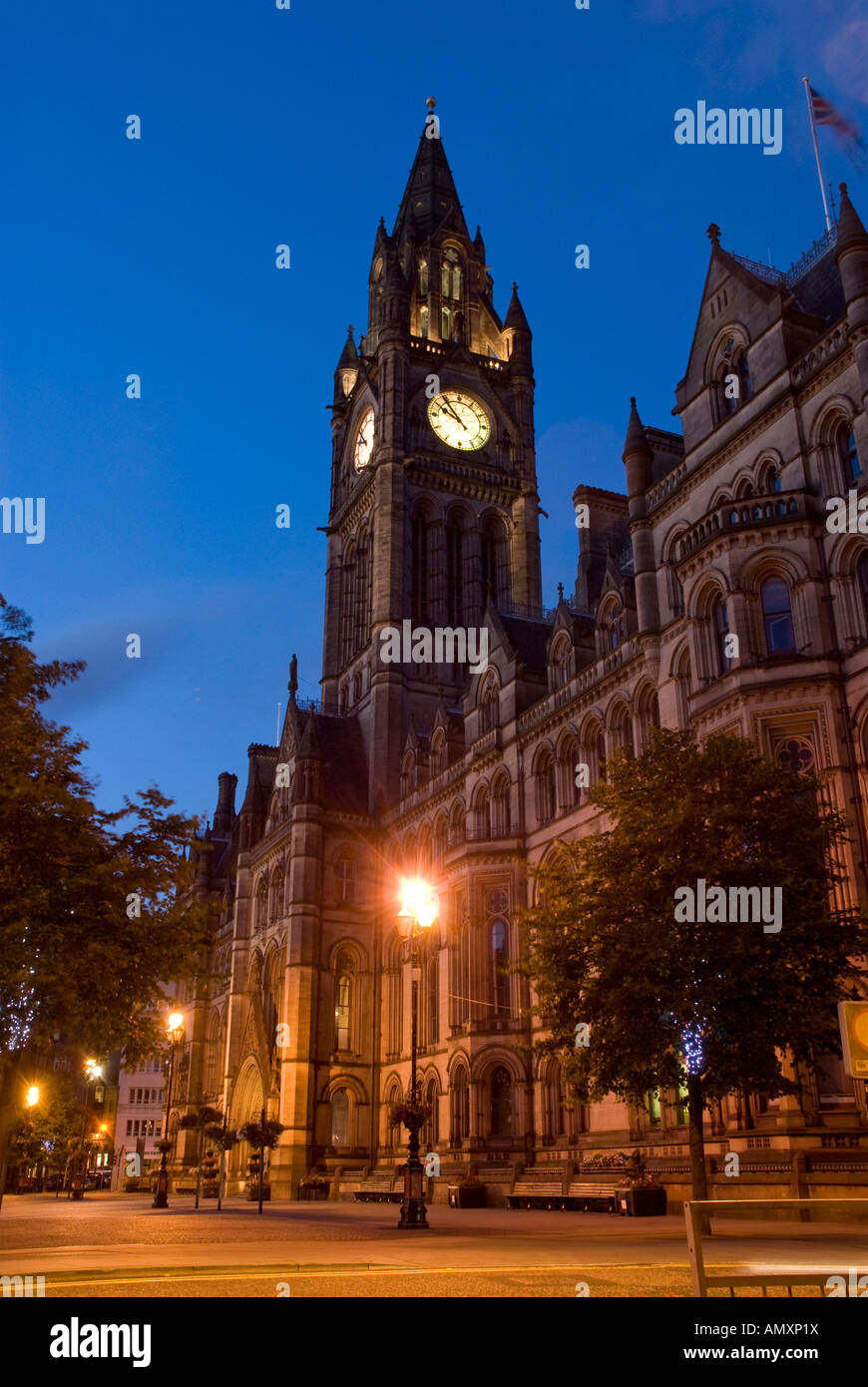 Low angle view of town hall, Albert Square, Manchester, Greater Manchester, England Stock Photo