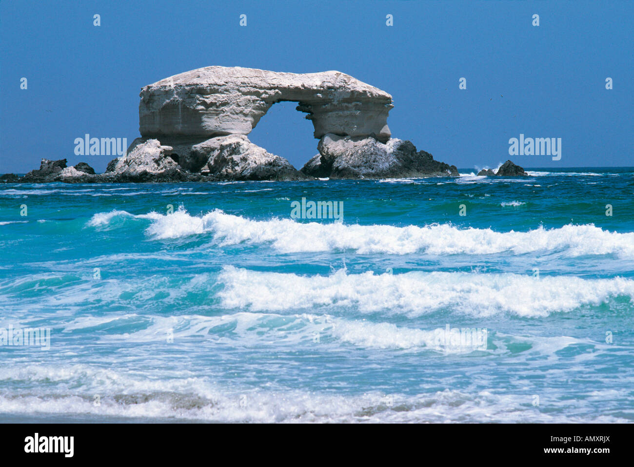 Natural Arch In Ocean La Portada Antofagasta Chile Stock Photo Alamy natural-arch-in-ocean-la-portada-antofagasta-chile-stock-photo-alamy