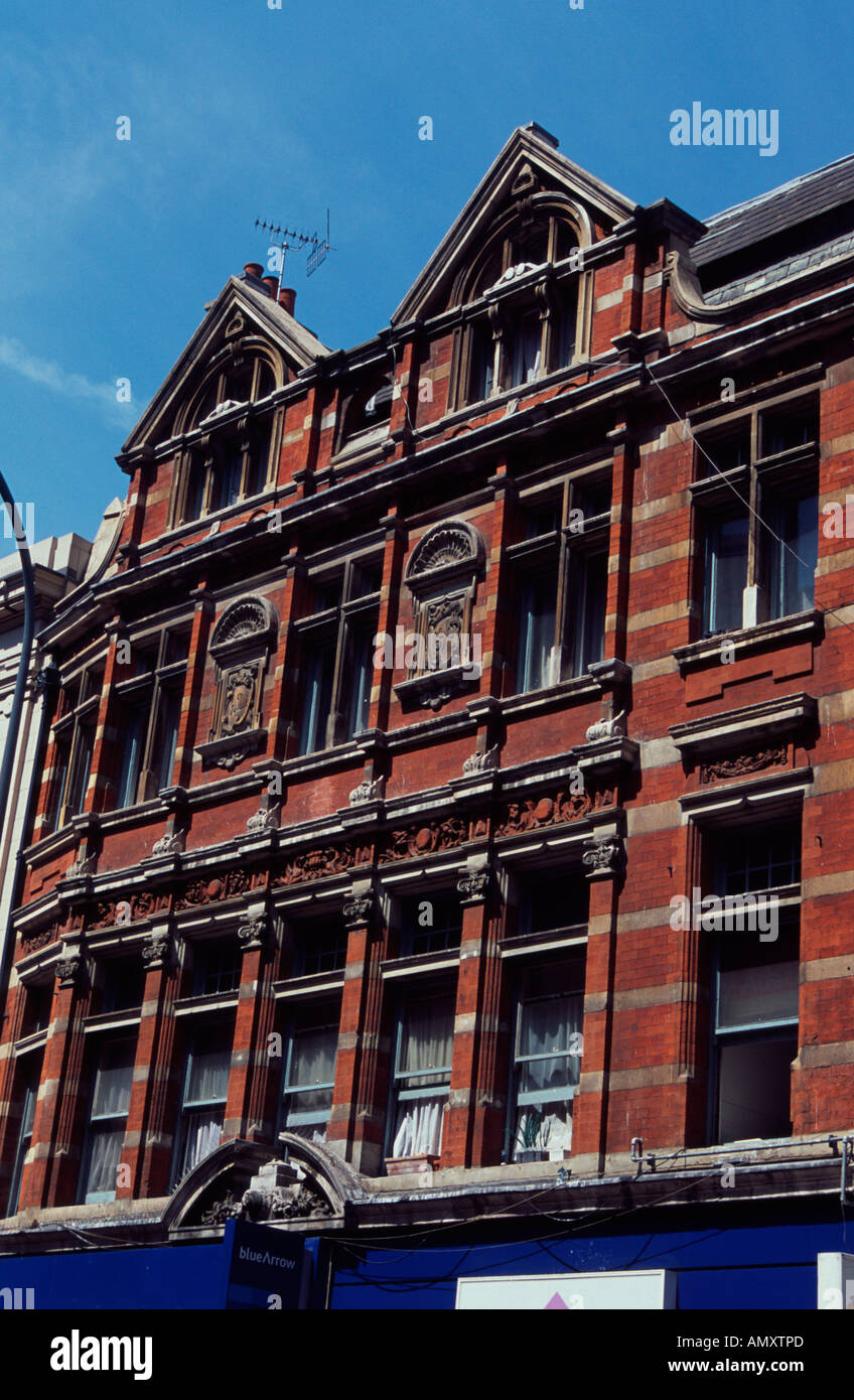 Flats above shops, Kings Street Hammersmith, London, W6 Stock Photo Alamy