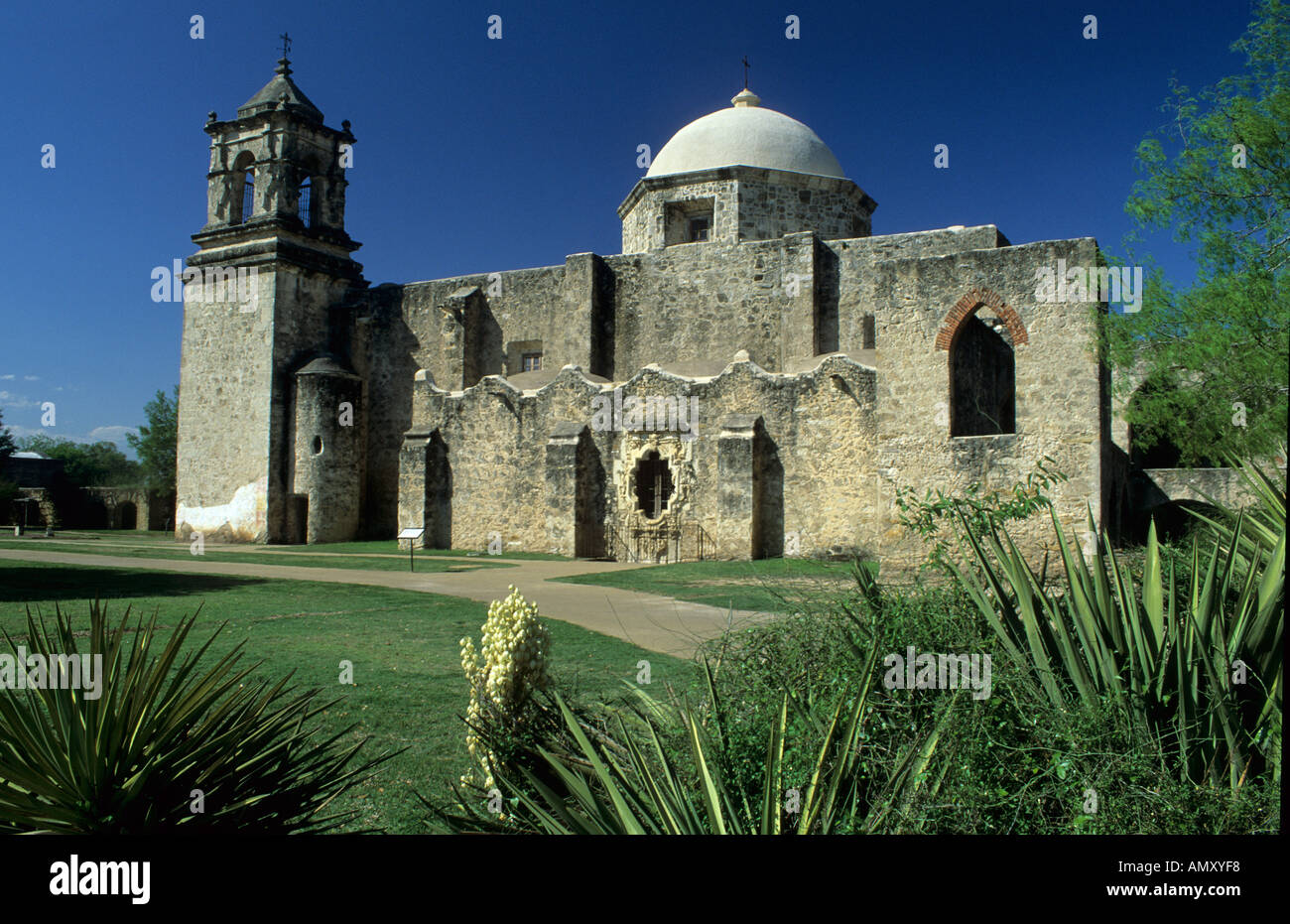 spanish missionchurch Mission San Jose of 1720 Stock Photo Alamy