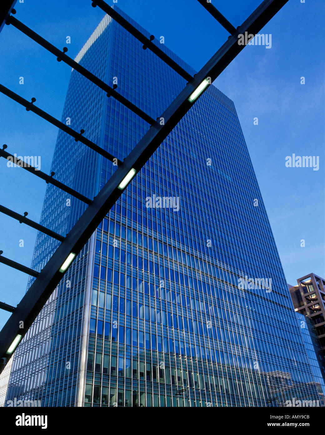 25 Bank street, Canary wharf estate, London, United Kingdom Stock Photo