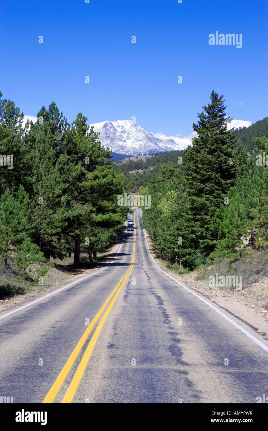 Road in Rocky Mountain National Park, Colorado, USA Stock Photo - Alamy