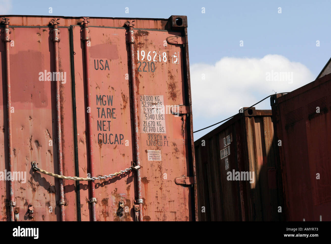 Container on stock pile hi-res stock photography and images - Alamy