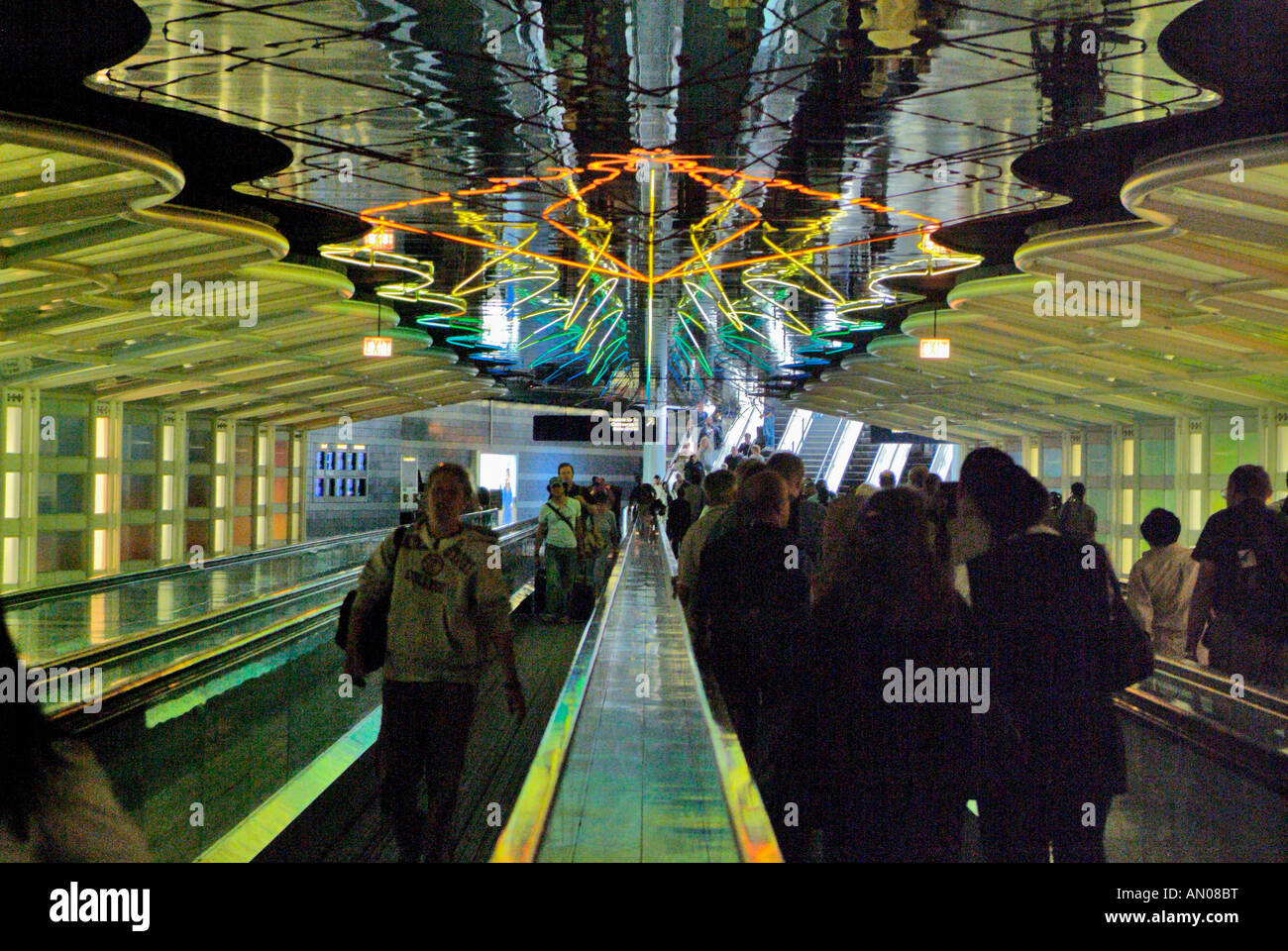 Terminal R at Chicago's O'Hare International Airport, the world's busiest airport Stock Photo