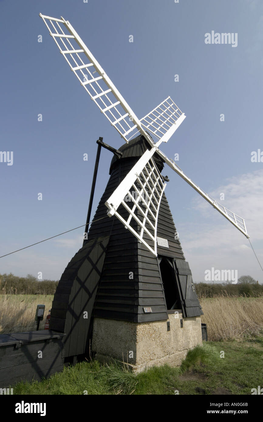 Wind powered water pump hires stock photography and images Alamy