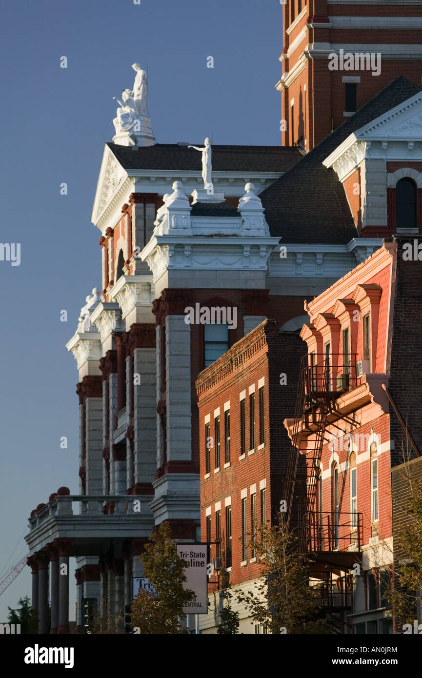 Dubuque iowa courthouse hires stock photography and images Alamy