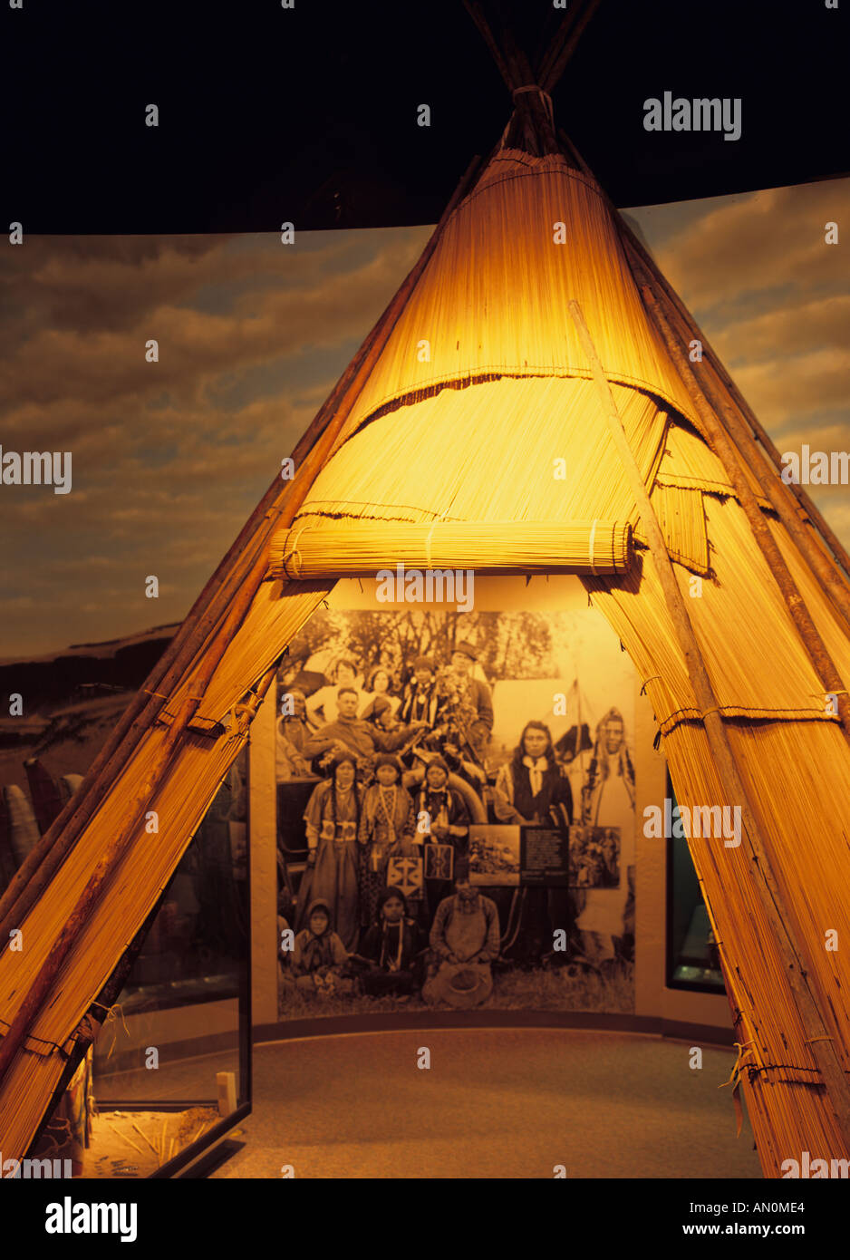 Warm Springs Tribes history Oregon Warm Springs Tribes history Oregon