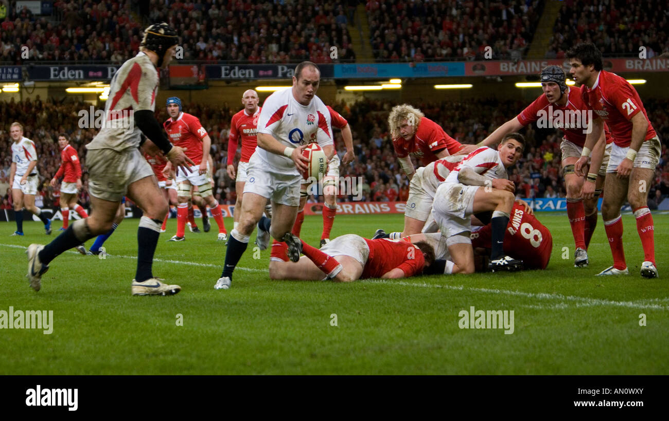 England win possession during the Wales England match at the Millennium Stadium on 17 March 2007 Stock Photo