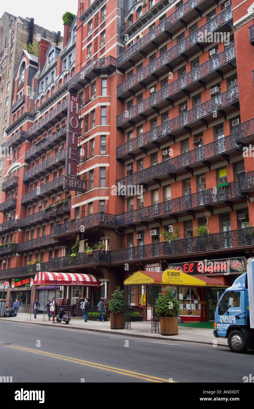Chelsea hotel new york warhol hi-res stock photography and images - Alamy