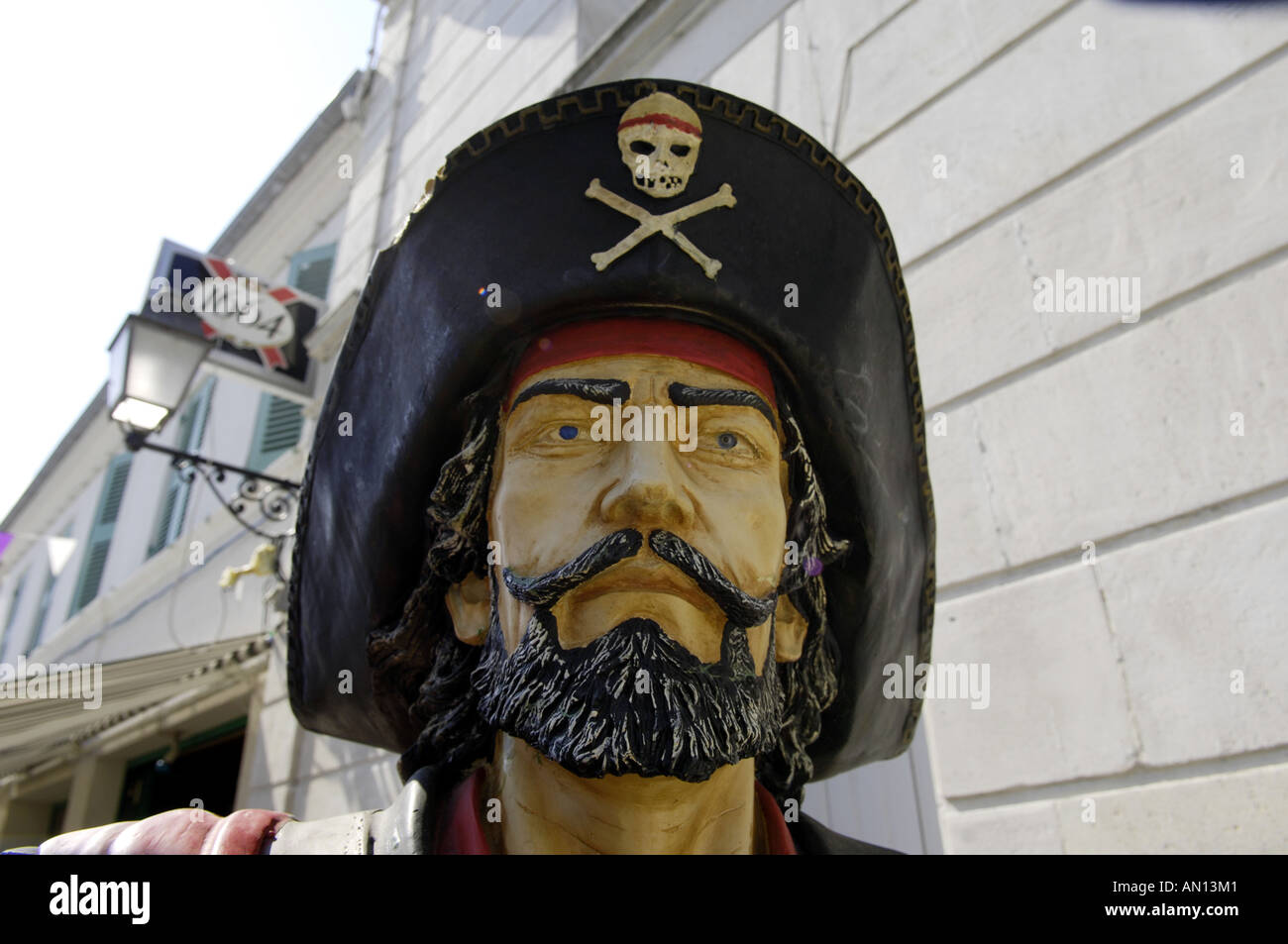 pirate piracy criminal captain